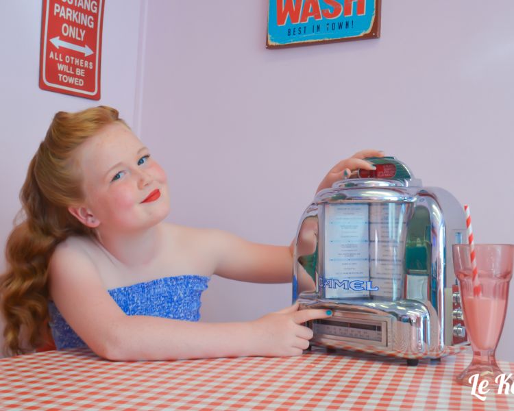 Le Keux Vintage child makeover