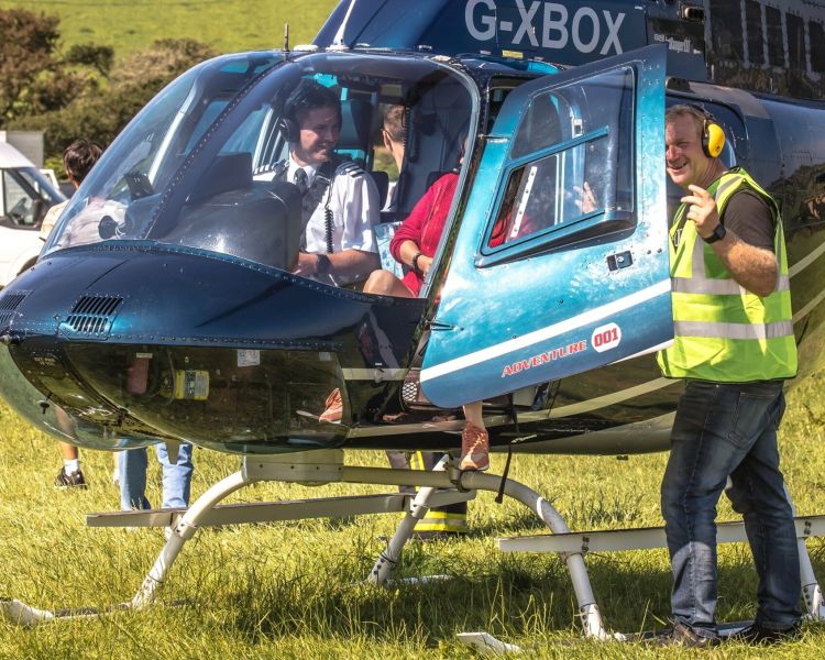 30 minute newcastle and angel of the north helicopter sightseeing tour