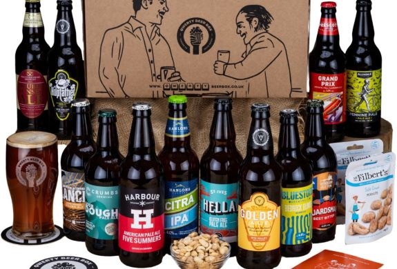 Qwerty ale gift box with snacks