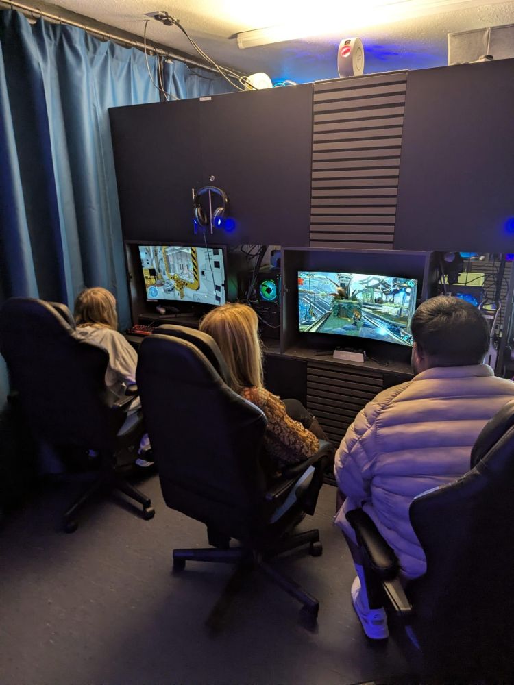 Gaming zone computer area