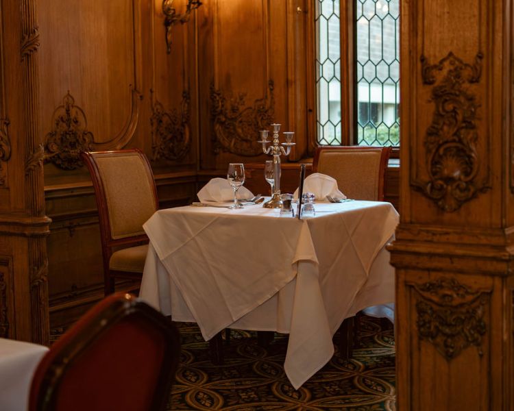 Table in restaurant of white swan hotel