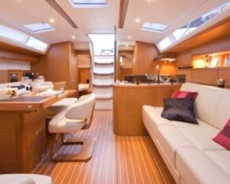 Sailing spook saloon b