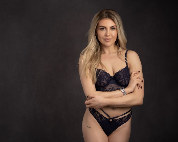 boudoir portrait photo experience