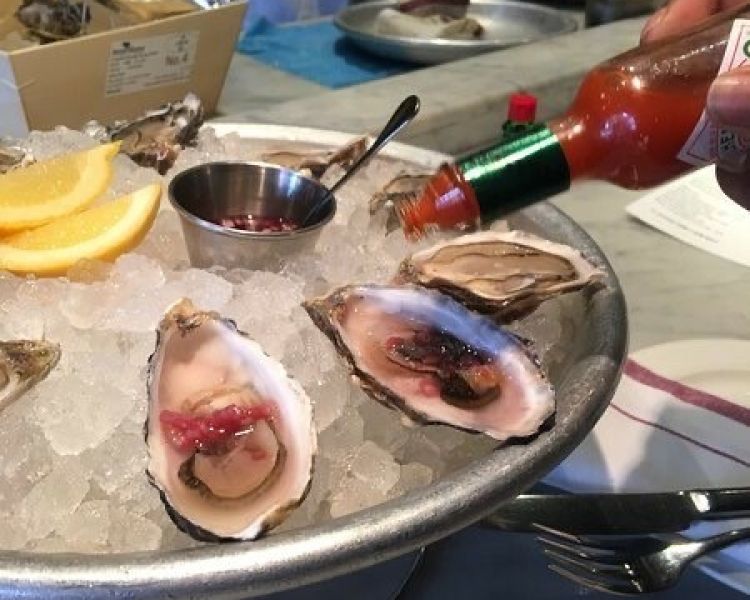 oysters on ice on an exotic london east end food tour
