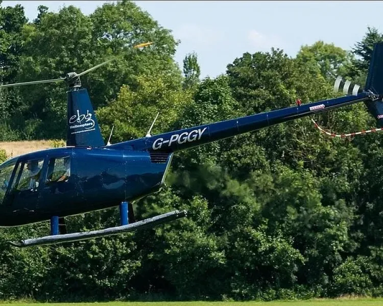 15 minute pathfinder helicopter flight experience over surrey