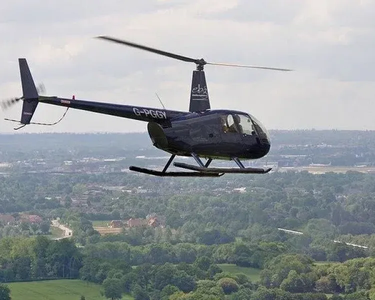 15 minute pathfinder helicopter flight experience over surrey
