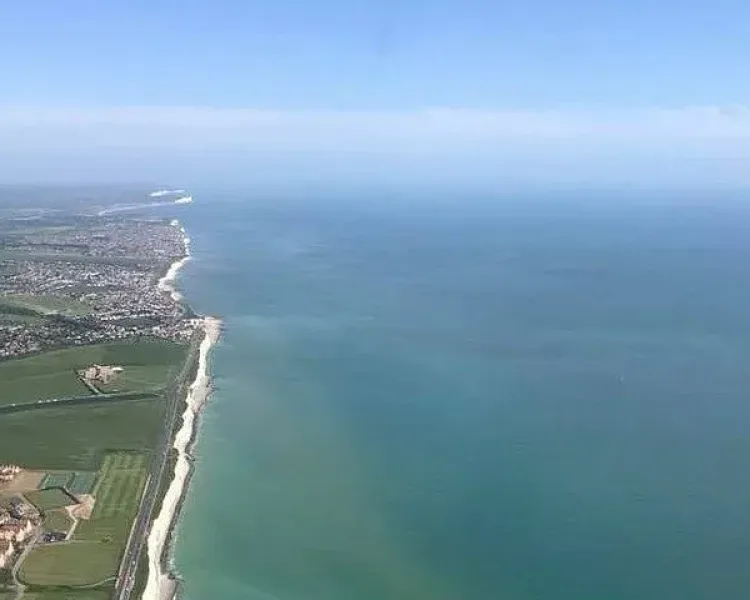 Portsmouth and isle of wight helicopter flight experience 6