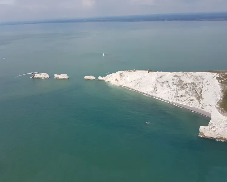 Portsmouth and isle of wight helicopter flight experience 7