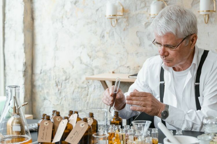 perfume making course experience day