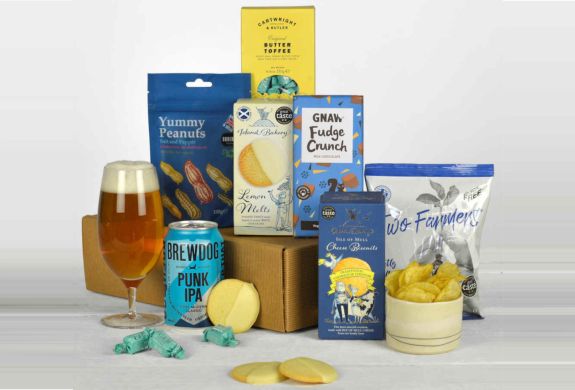 Sustainable Beer and snacks gift hamper