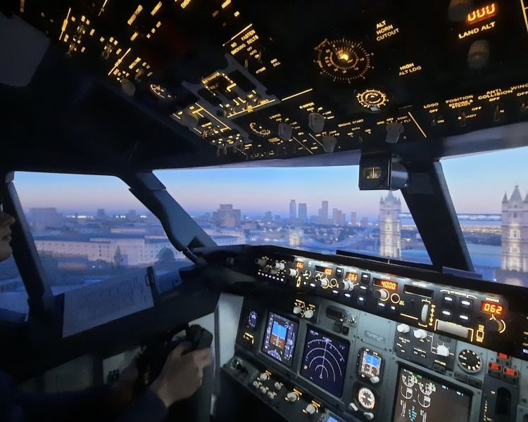 boeing 737-800 flight simulator experience