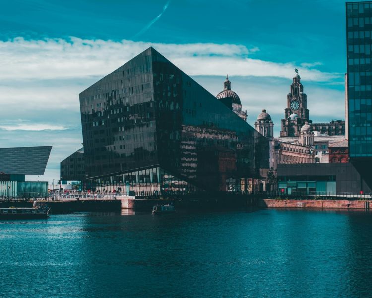 Albert dock liverpool