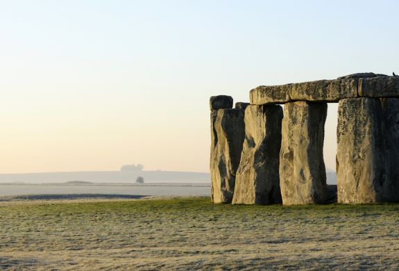 stonehenge on an early misty morning