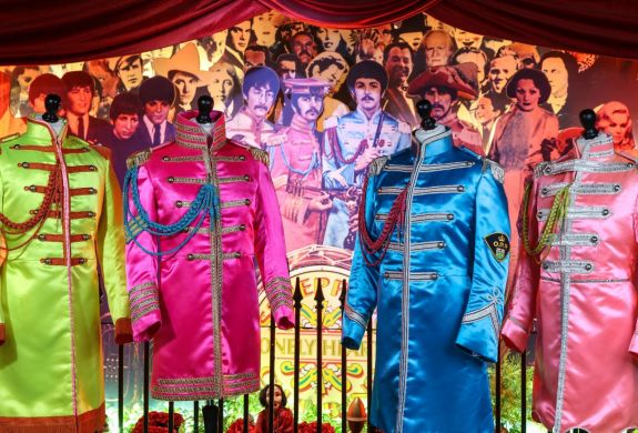 liverpool and the beatles rail tour from london