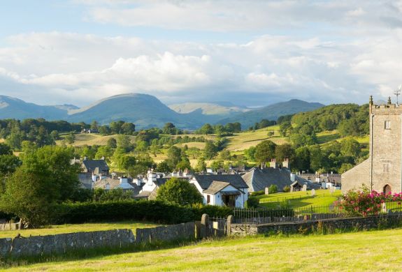 the lake district with cruise, cream tea and hotel stay