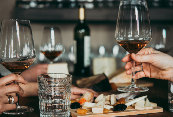 Wine tasting table chees