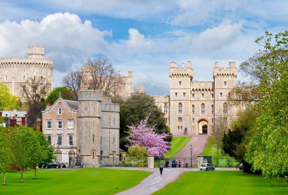 Windsor castle exterior23
