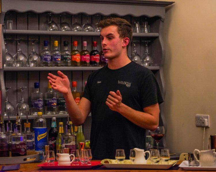 gin tour experience