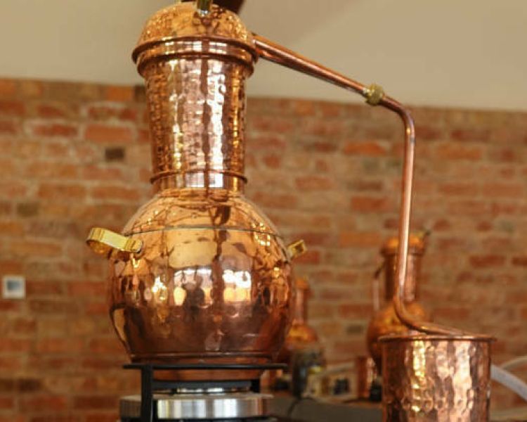 Gin still