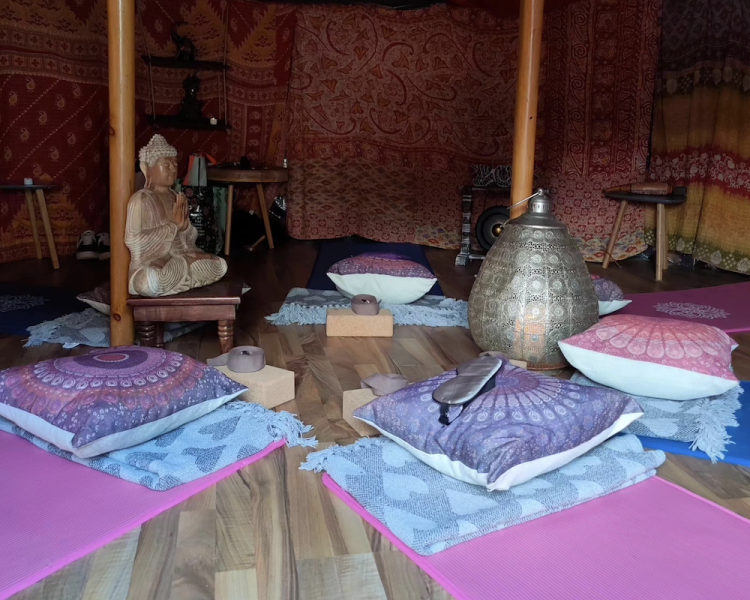 Meditation tent