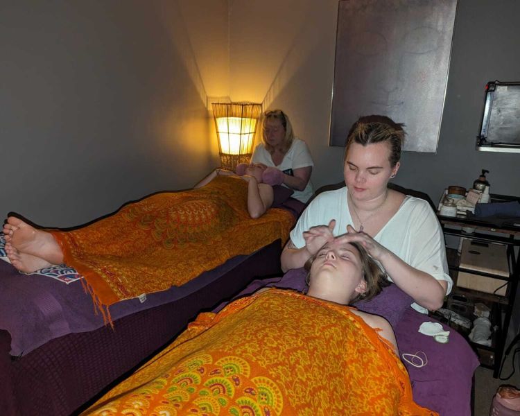 Teen spa treatment
