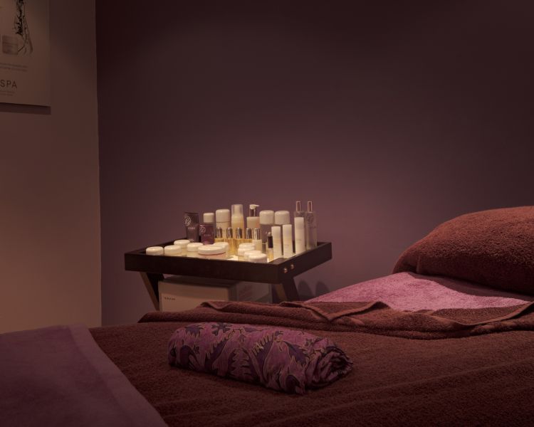 the spa treatment room at a q hotels hotel in warwick