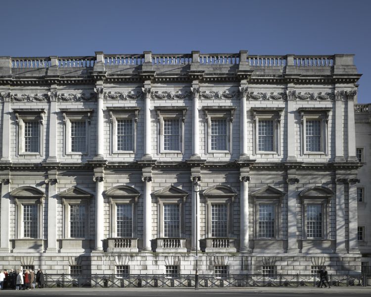 a view of the front of banqueting house in london