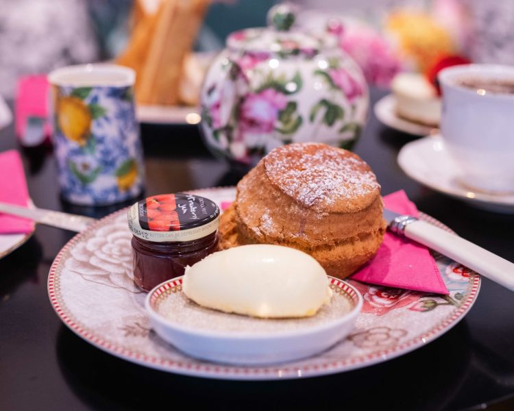afternoon tea at brigit's bakery in covent garden