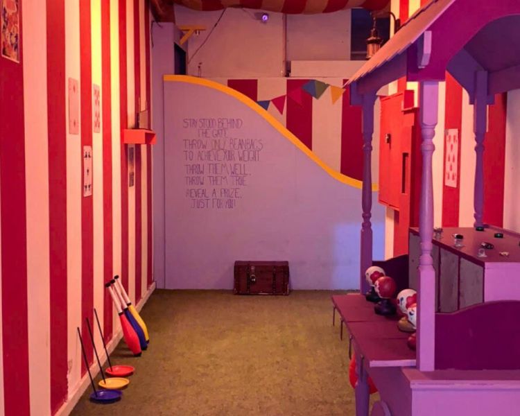 Circus escape room