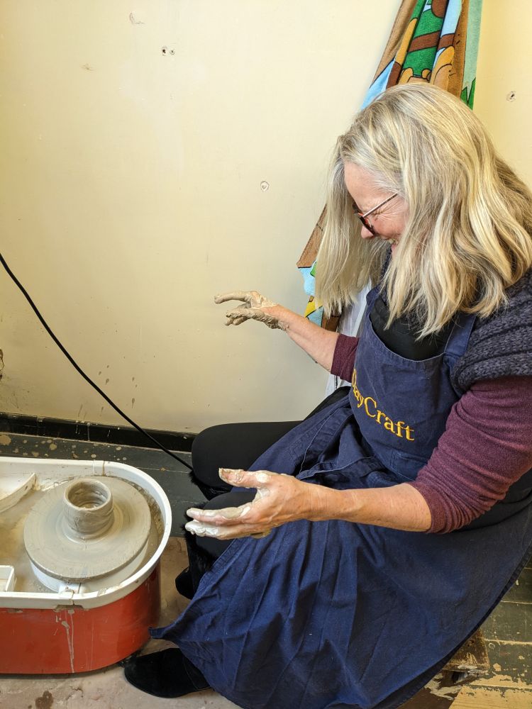 Private pottery class