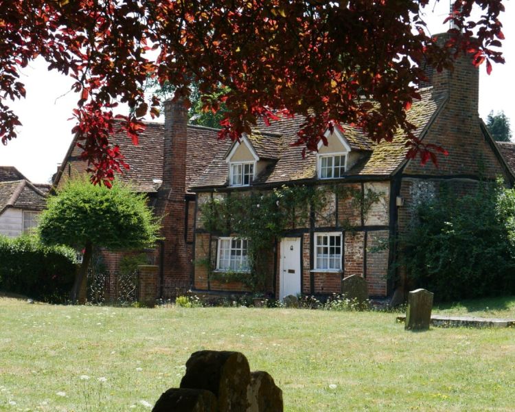Stone cottage used for filming seen on a midsomer murders coach tour