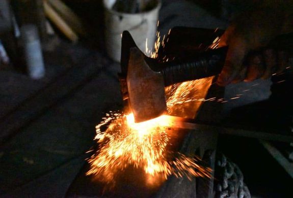 Blacksmith hammer experience