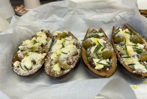 Aubergine boat
