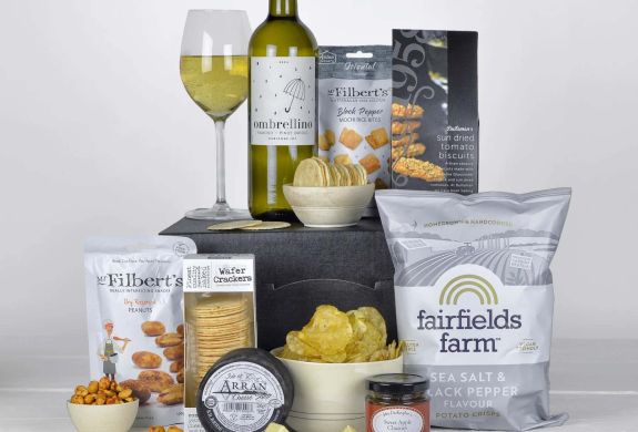 WINE AND CHEESE HAMPERNEW