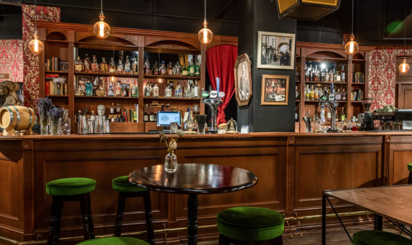 gin and cocktail tours